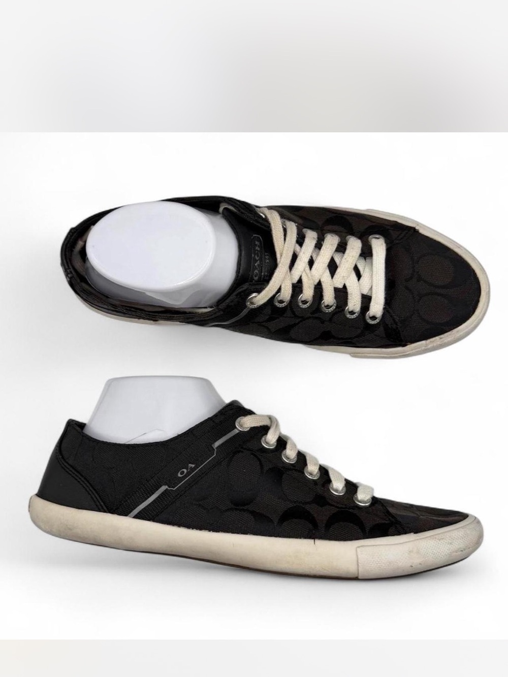 Coach Women's "Folly" Signature Canvas low-top Sneakers